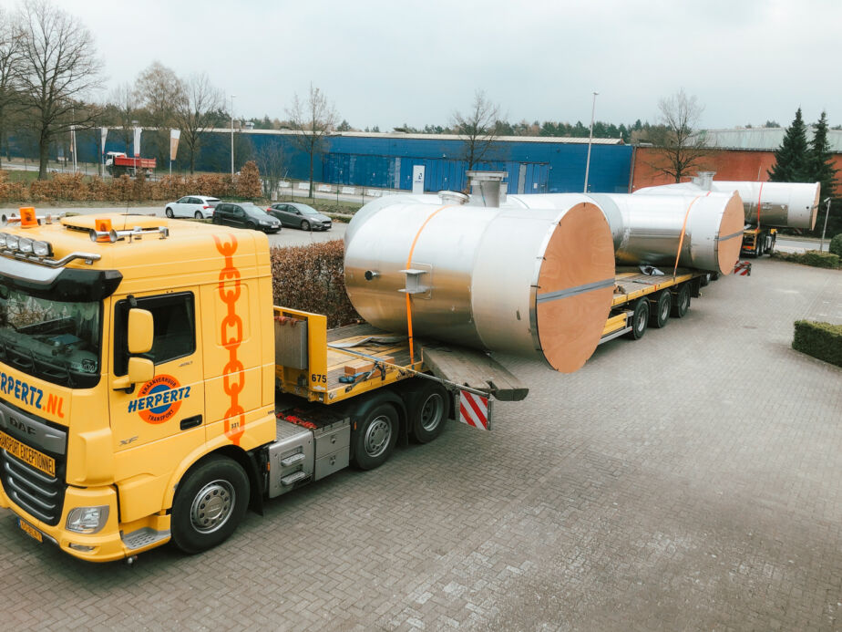Asotep realizes the Prefabrication of an 84-inch pipe in Alloy 926.